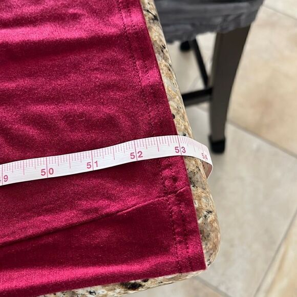 White Mark Burgundy Scoop Neck Long Sleeve Lightweight Maxi Dress Size Small EUC - Picture 7 of 9